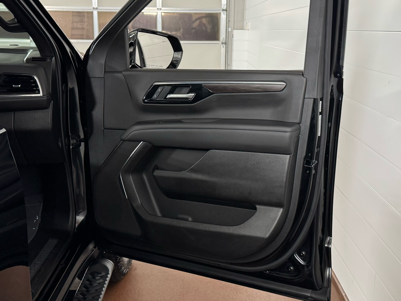 Chevrolet Suburban  2025