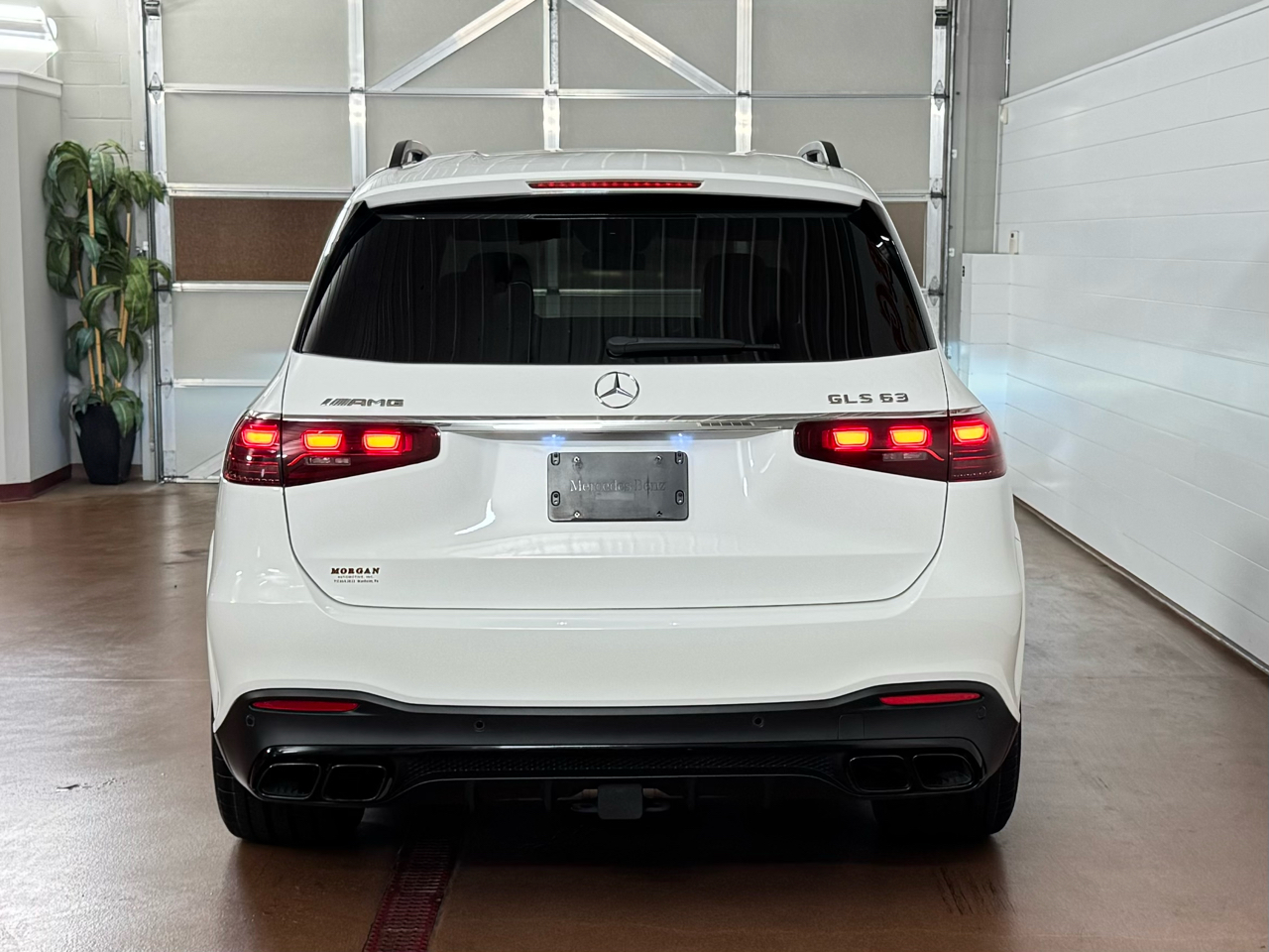 Mercedes-Benz GLS-Class  2024