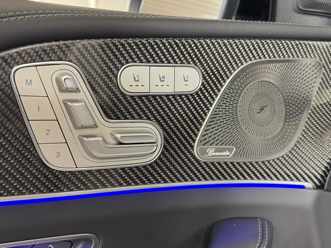 Mercedes-Benz GLS-Class  2024