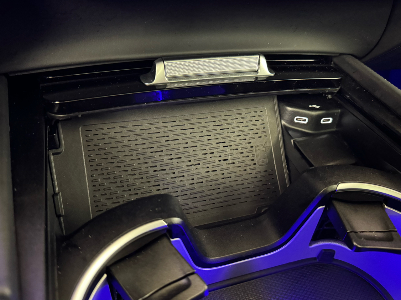 Mercedes-Benz GLS-Class  2024