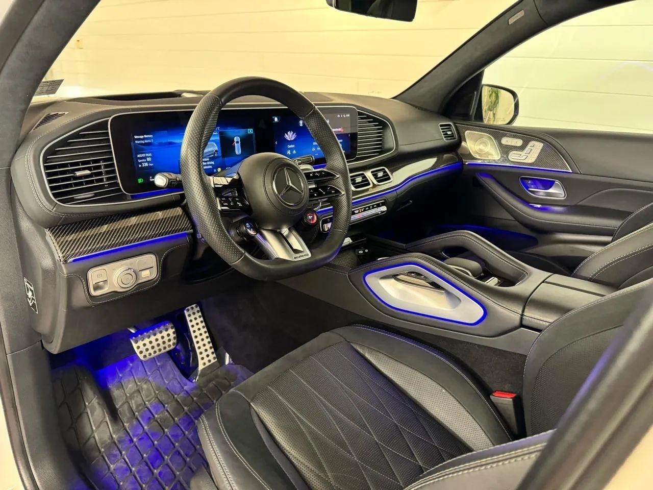 Mercedes-Benz GLS-Class  2024