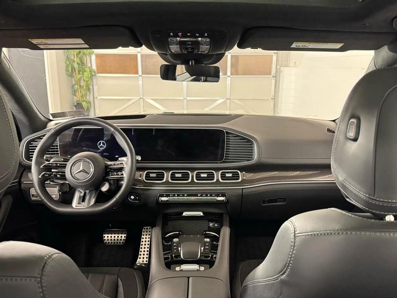 Mercedes-Benz GLS-Class  2024