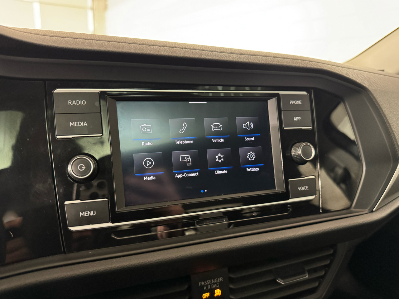 Volkswagen Jetta SE 2021