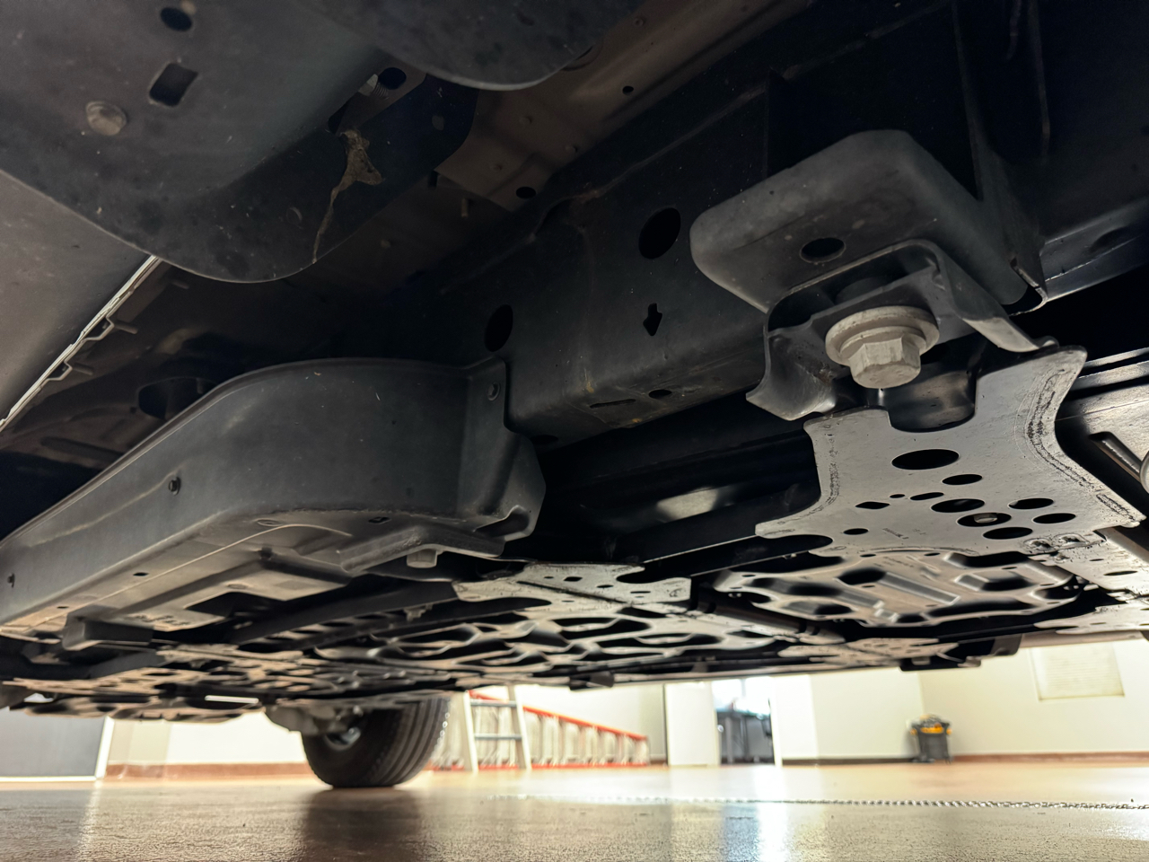 Ford F-150 Lightning  2023