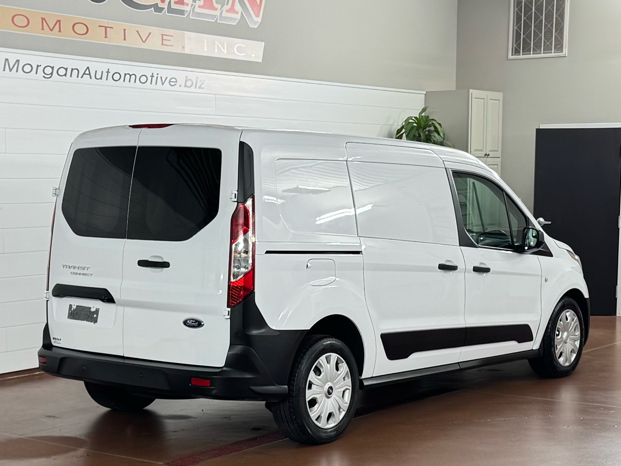 Ford Transit Connect Cargo Van XL LWB w/Rear 180 Degree Door 2019