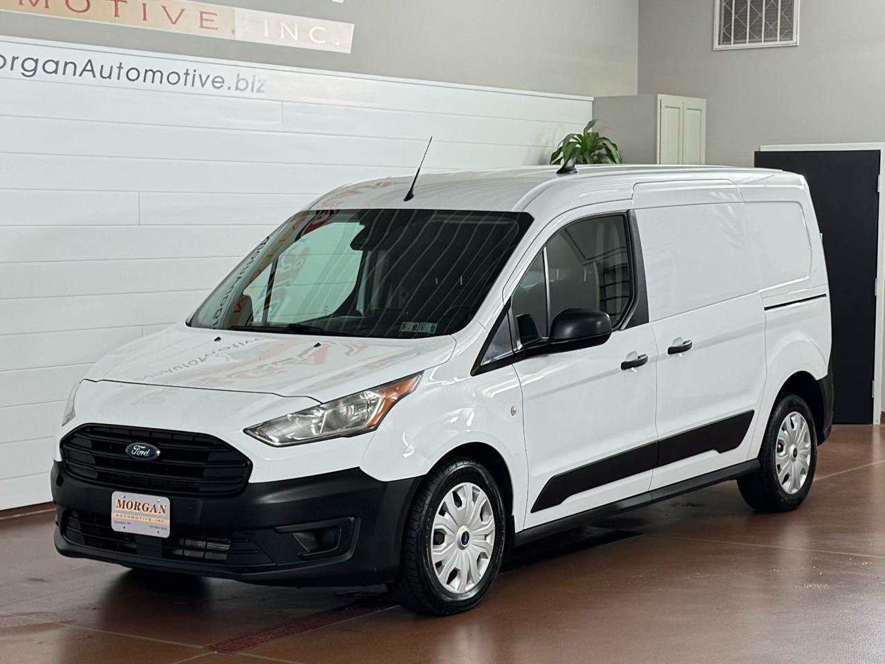 Ford Transit Connect Cargo Van XL LWB w/Rear 180 Degree Door 2019