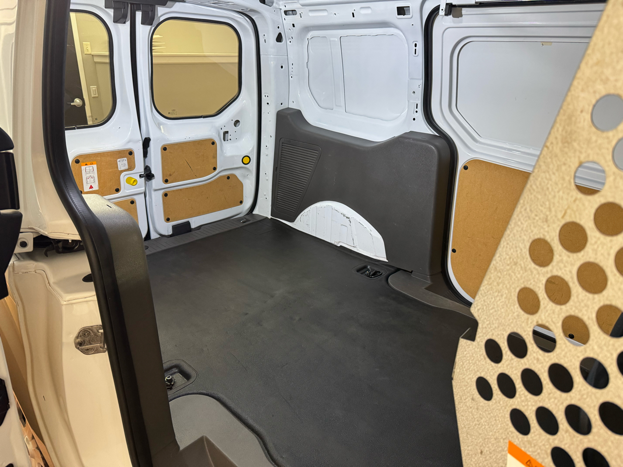 Ford Transit Connect Cargo Van XL LWB w/Rear 180 Degree Door 2019