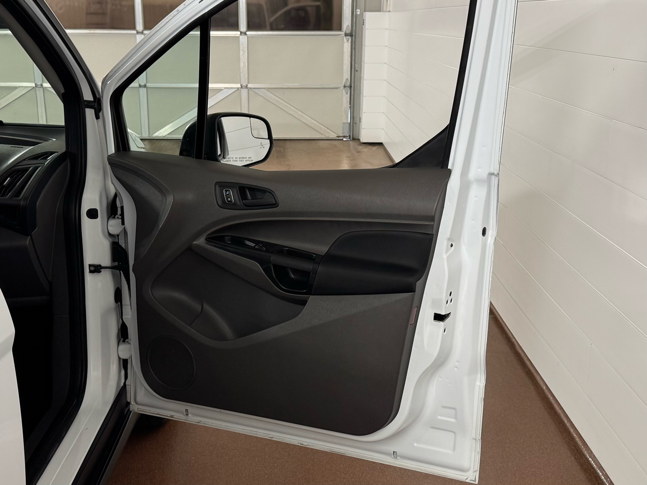 Ford Transit Connect Cargo Van XL LWB w/Rear 180 Degree Door 2019