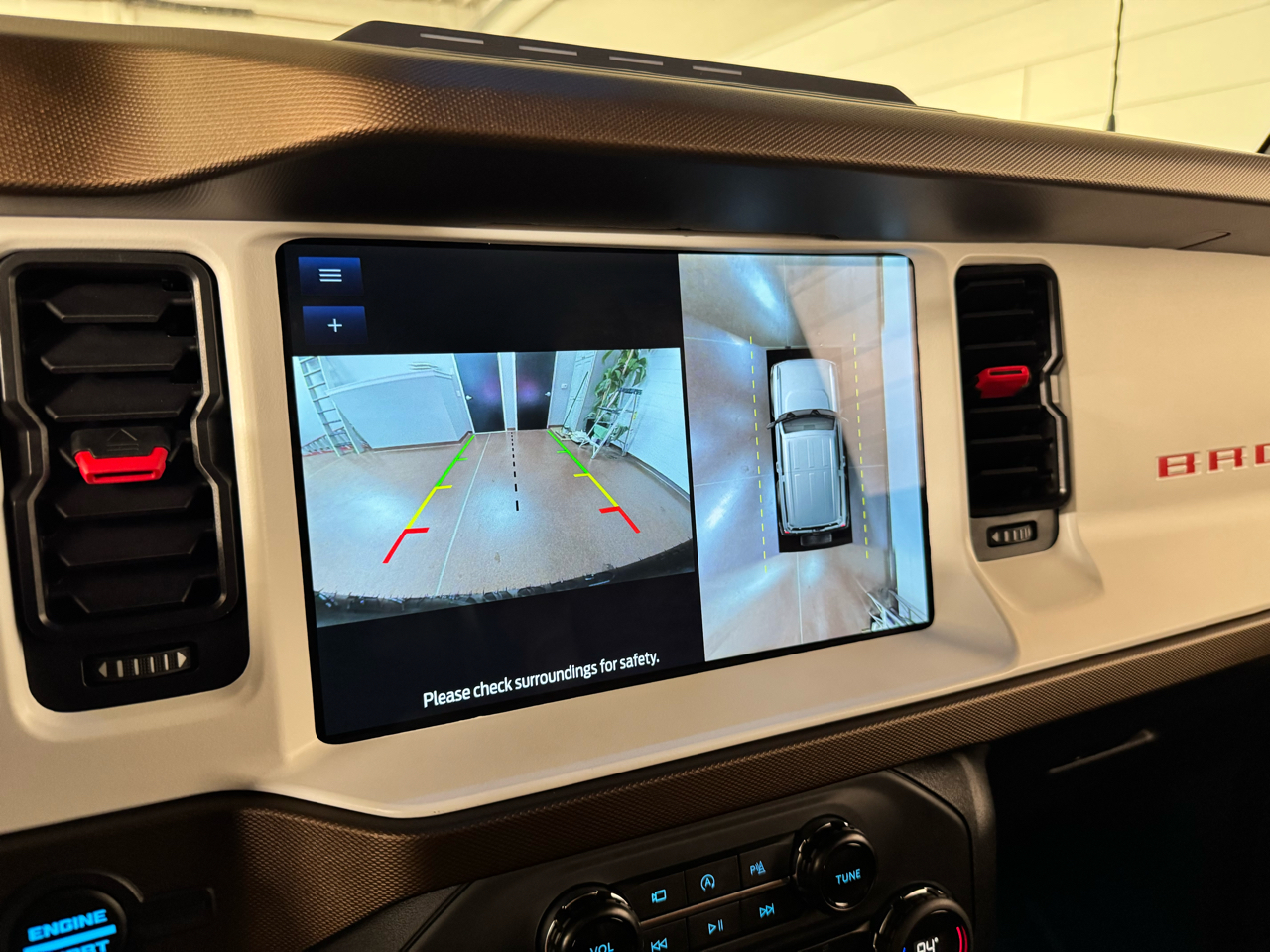 Ford Bronco Heritage Limited Edition 2-Door 2024