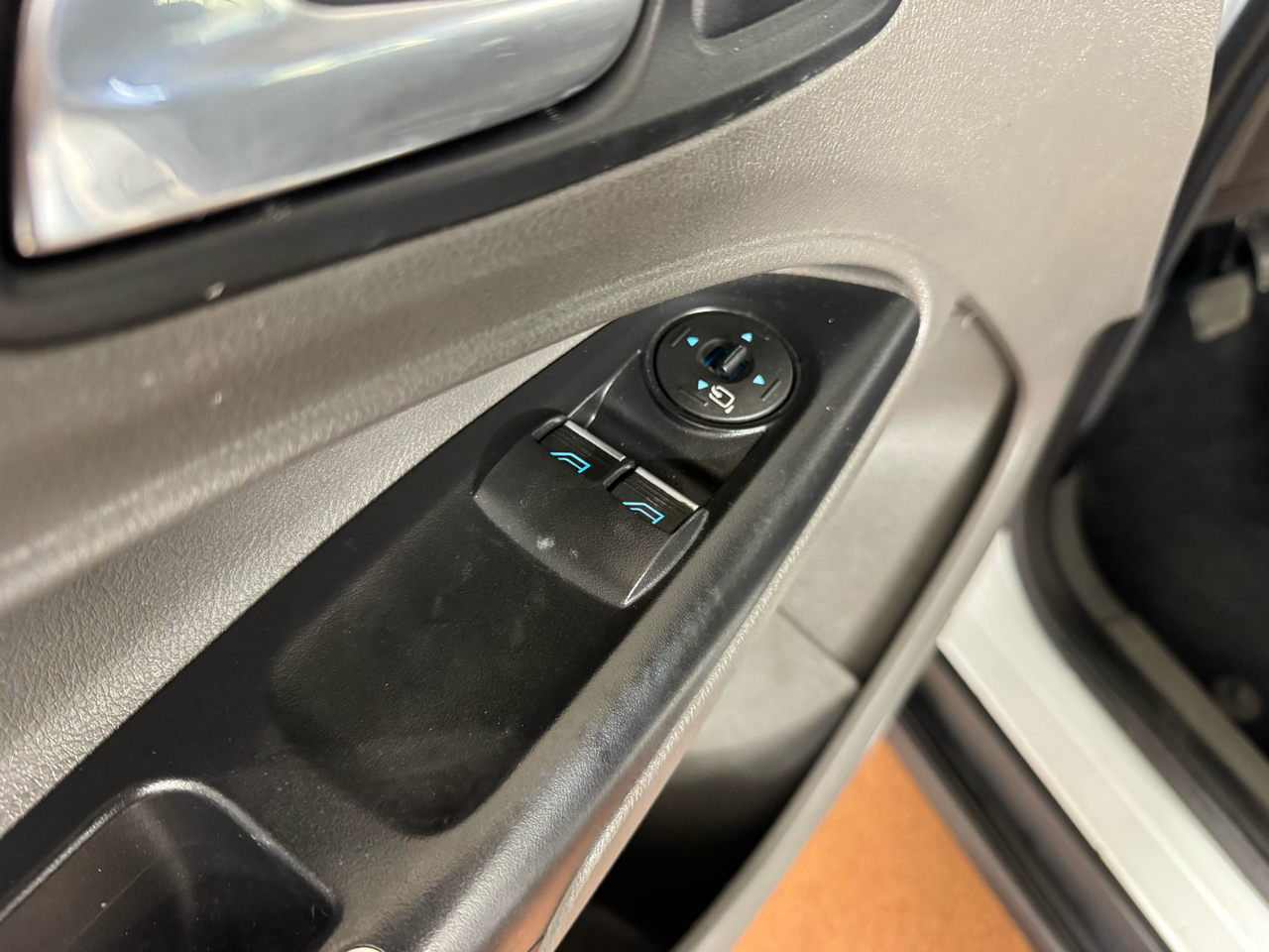 Ford Transit Connect Cargo Van XLT LWB 2020