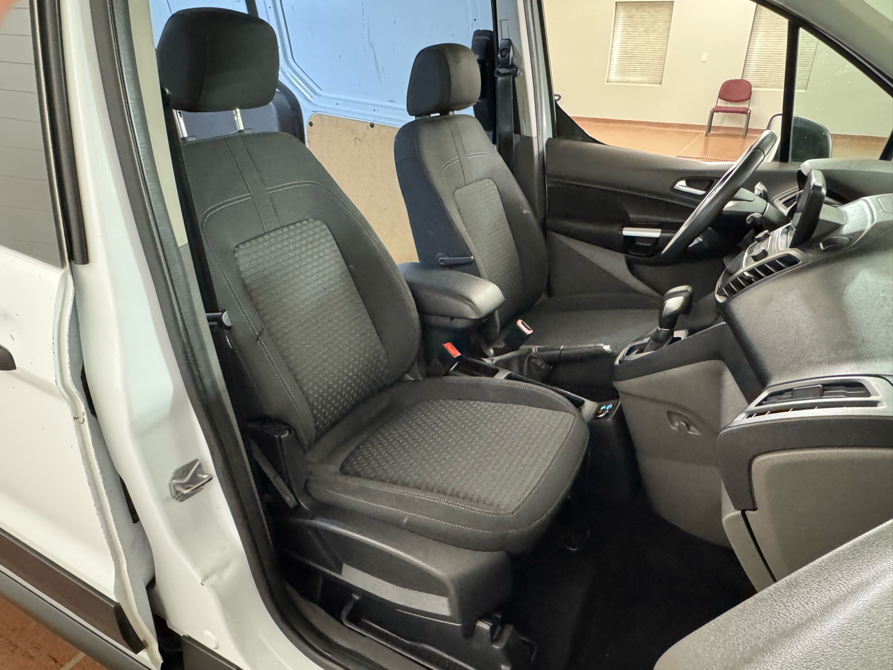 Ford Transit Connect Cargo Van XLT LWB 2020