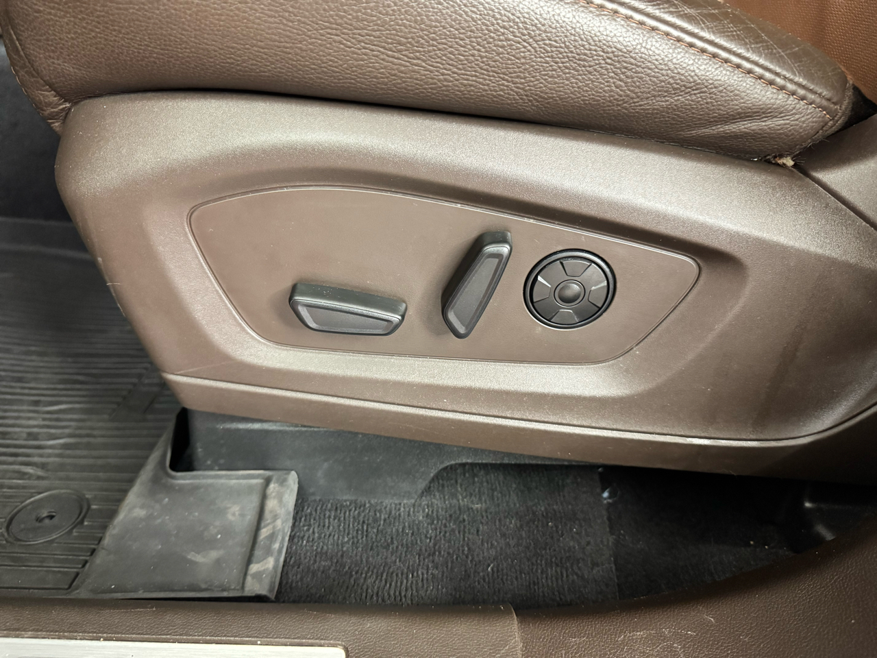 Ford Explorer King Ranch 4WD 2021