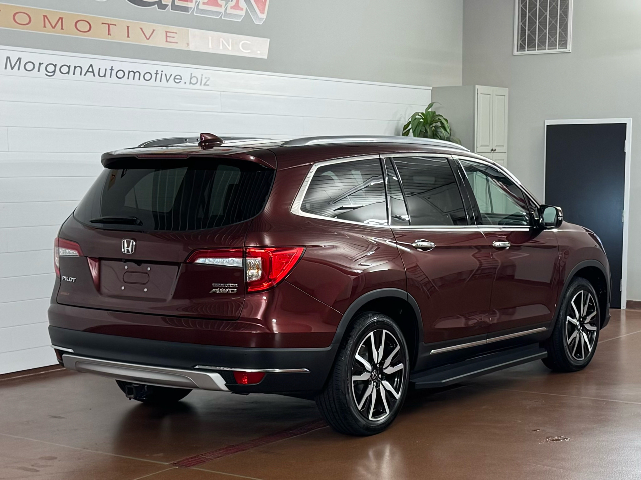 Honda Pilot Touring 8-Passenger AWD 2022