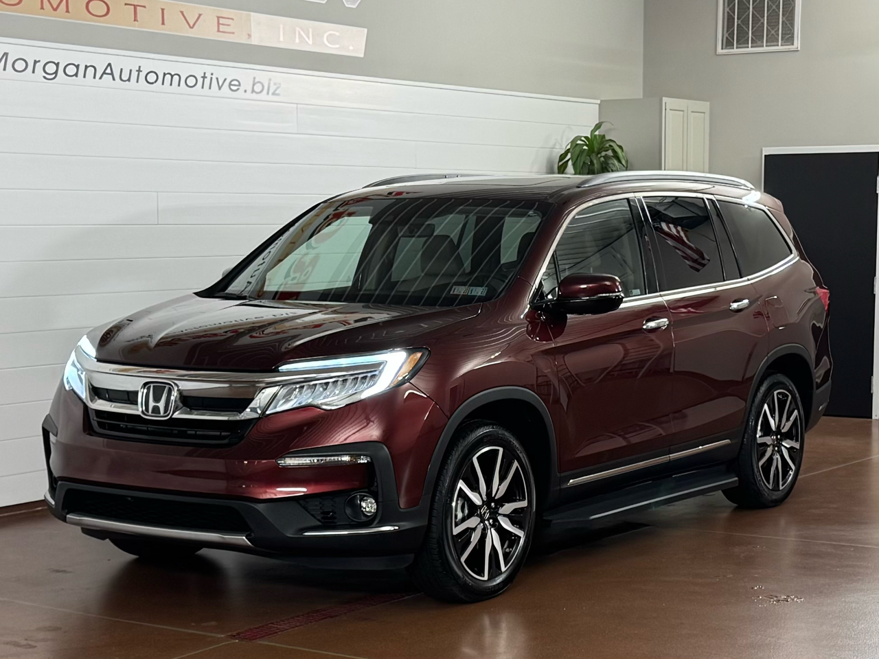 Honda Pilot Touring 8-Passenger AWD 2022