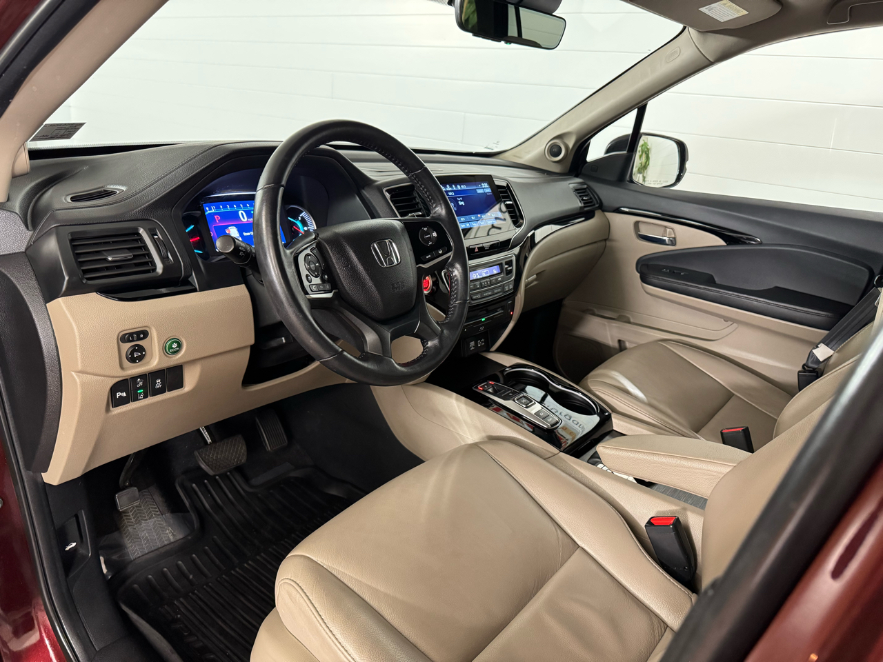 Honda Pilot Touring 8-Passenger AWD 2022