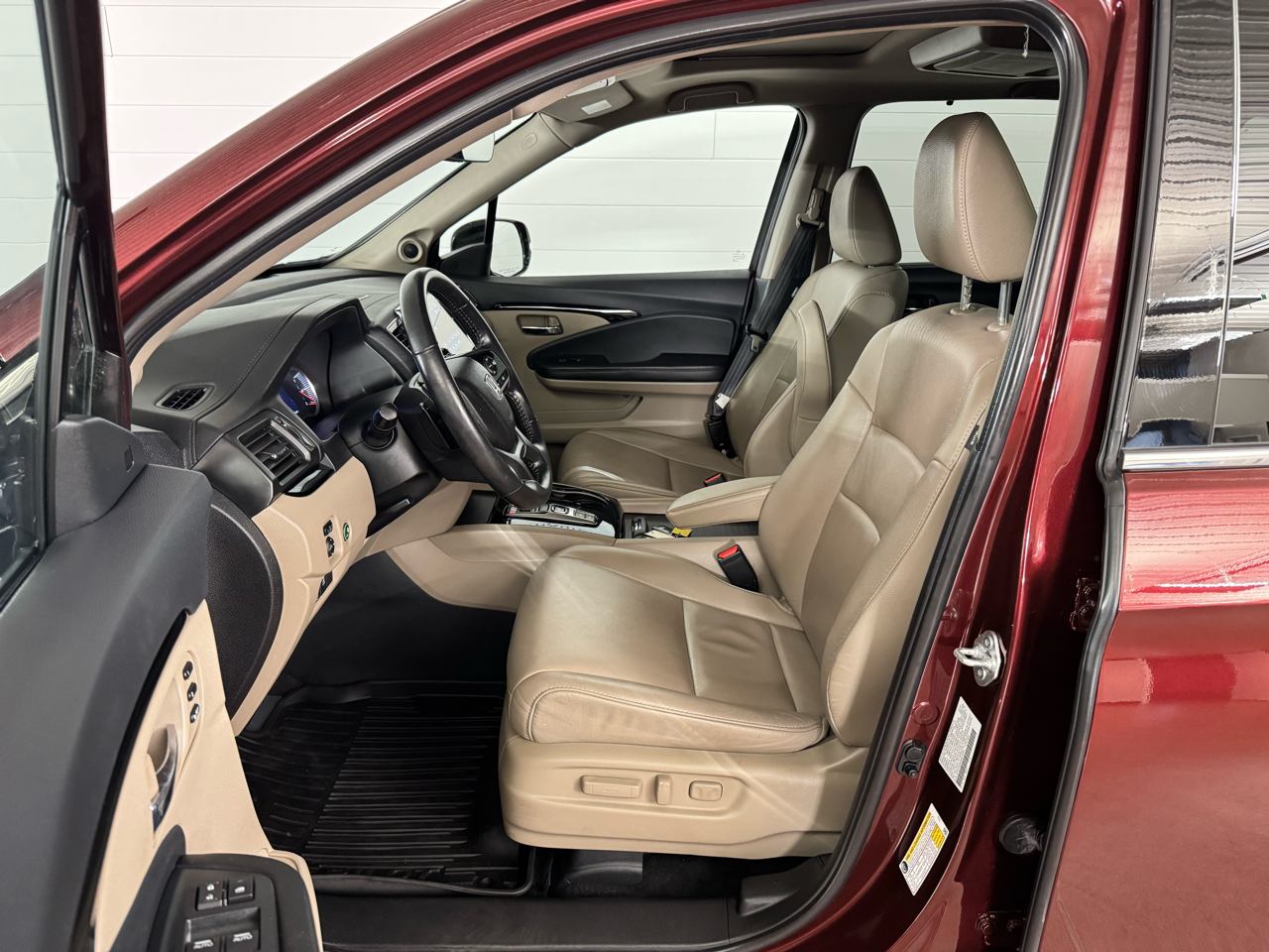 Honda Pilot Touring 8-Passenger AWD 2022