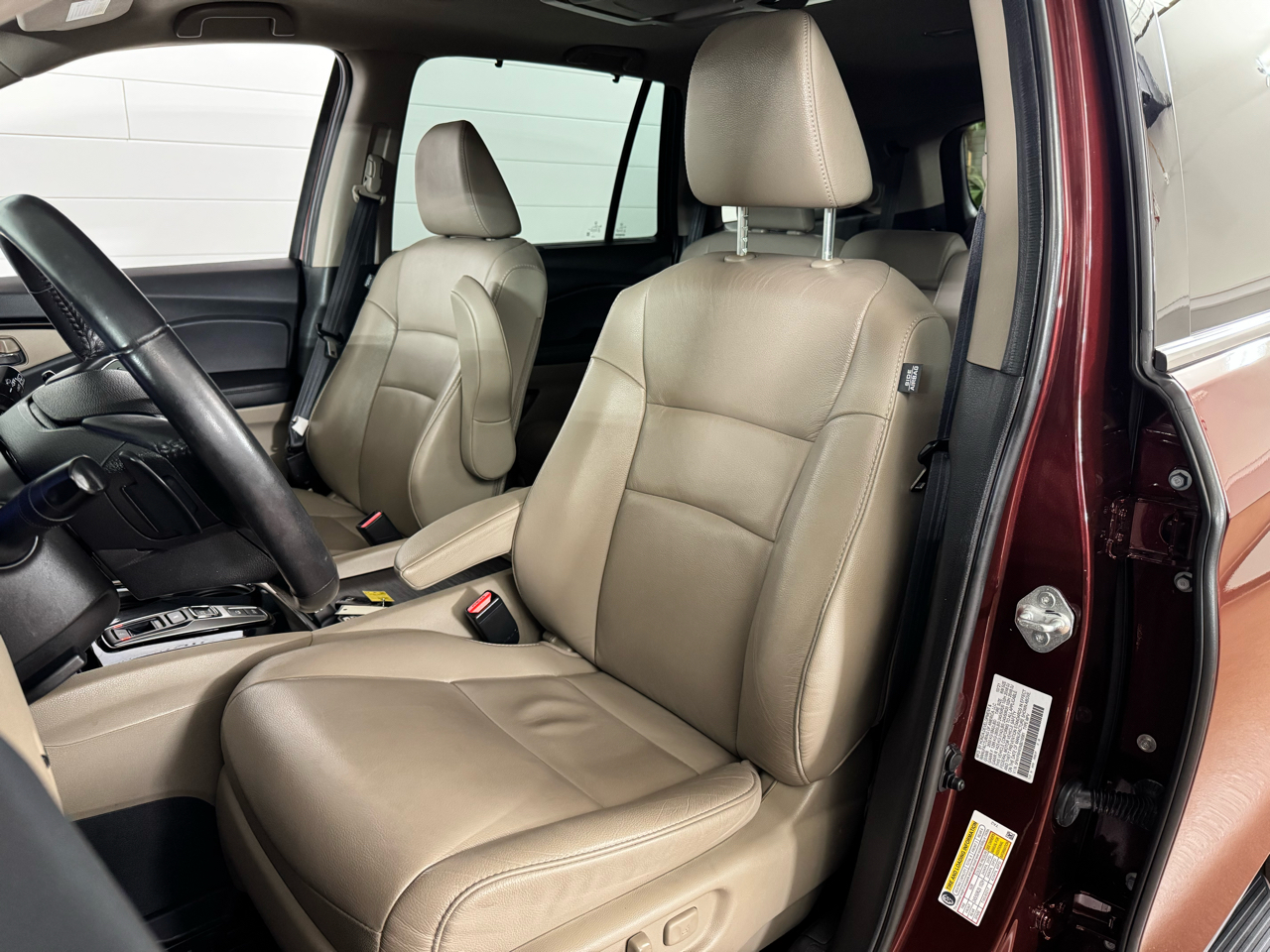 Honda Pilot Touring 8-Passenger AWD 2022