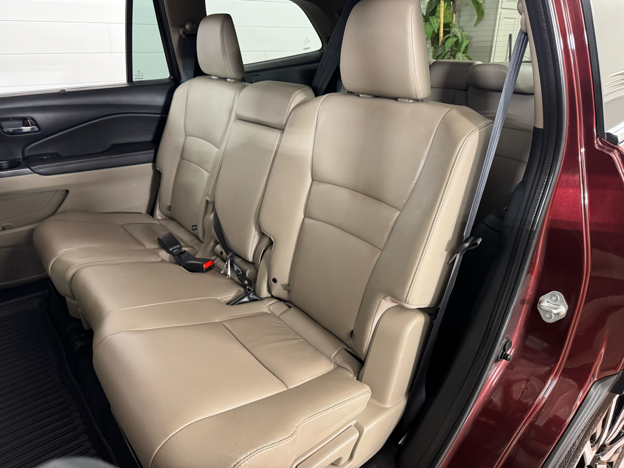 Honda Pilot Touring 8-Passenger AWD 2022