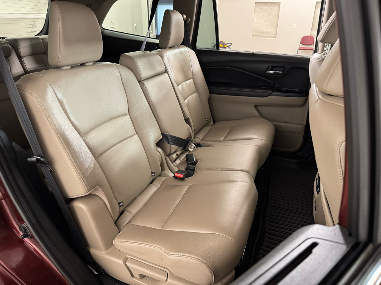 Honda Pilot Touring 8-Passenger AWD 2022