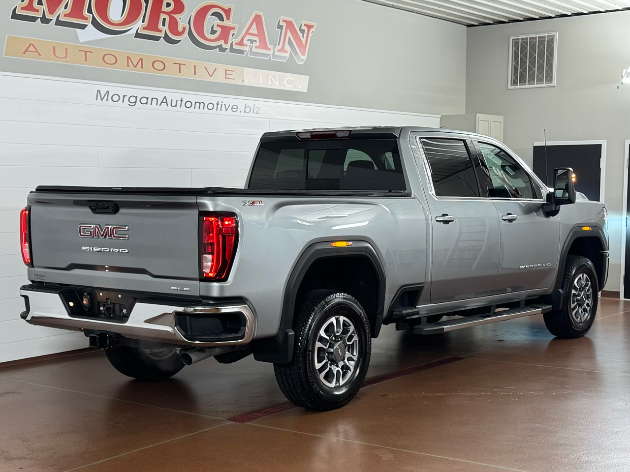 GMC Sierra 2500HD SLE Crew Cab 4WD 2025