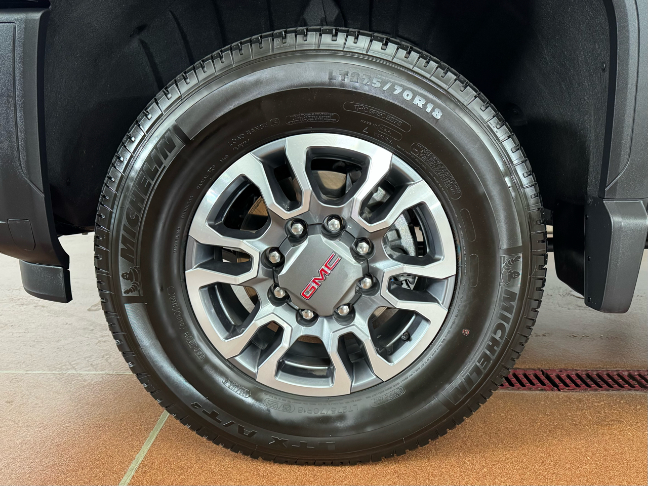 GMC Sierra 2500HD SLE Crew Cab 4WD 2025