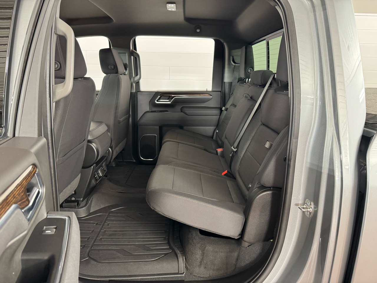 GMC Sierra 2500HD SLE Crew Cab 4WD 2025