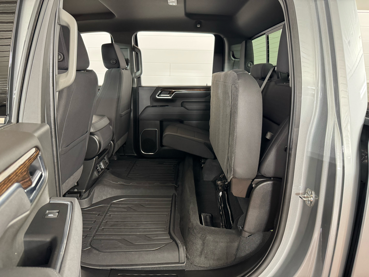 GMC Sierra 2500HD SLE Crew Cab 4WD 2025