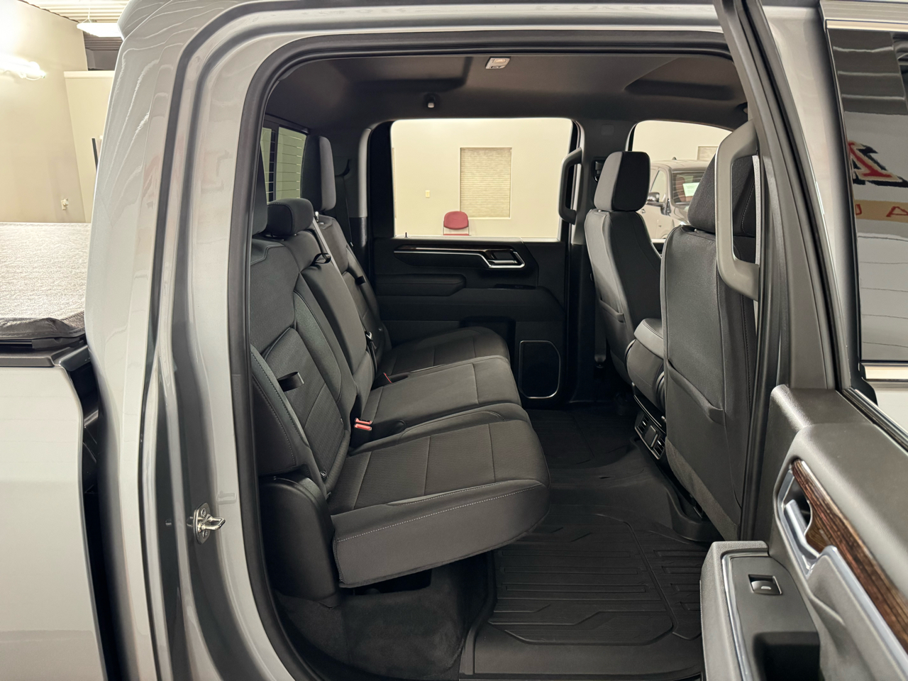 GMC Sierra 2500HD SLE Crew Cab 4WD 2025