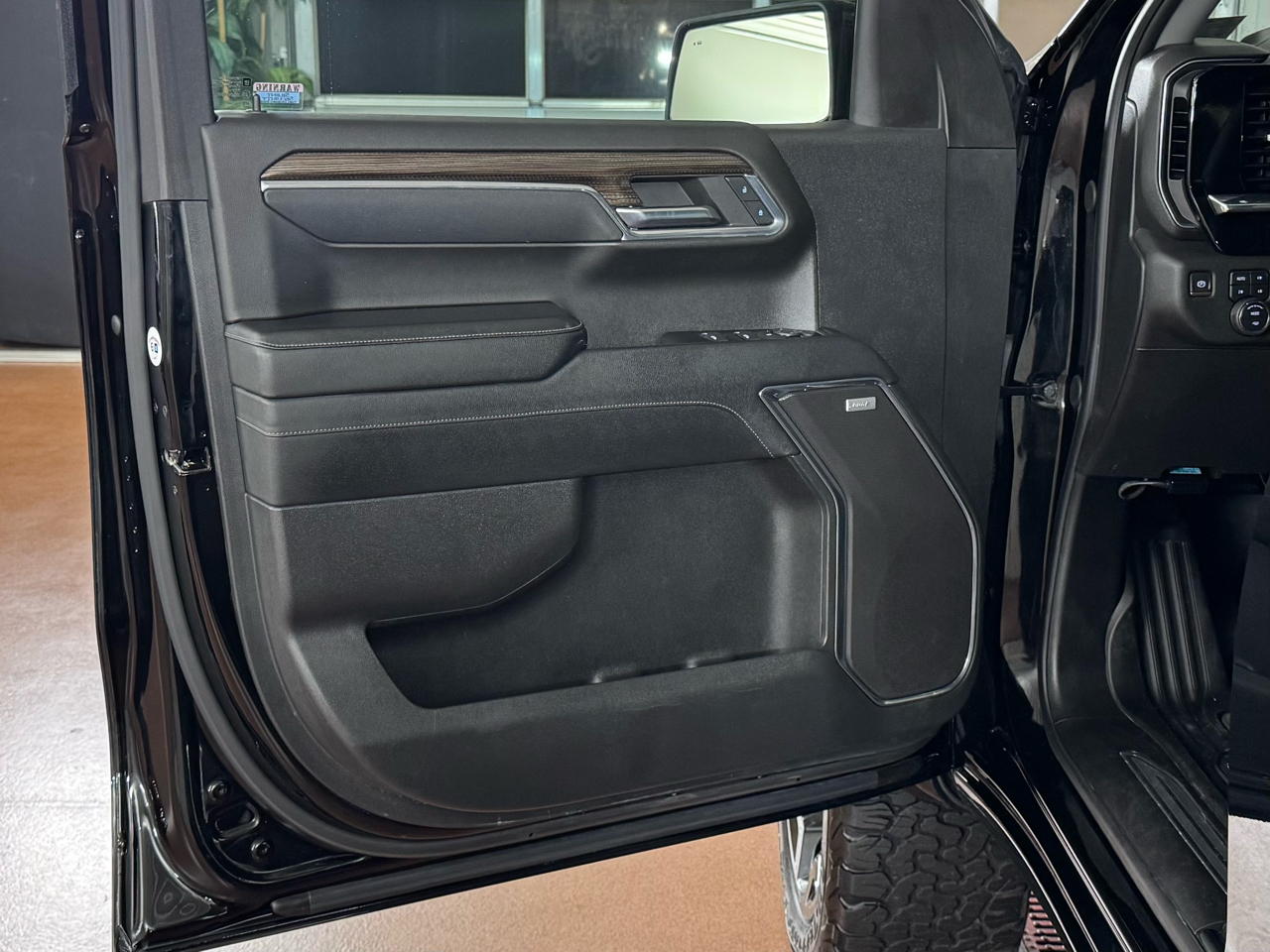 Chevrolet Silverado 1500  2024