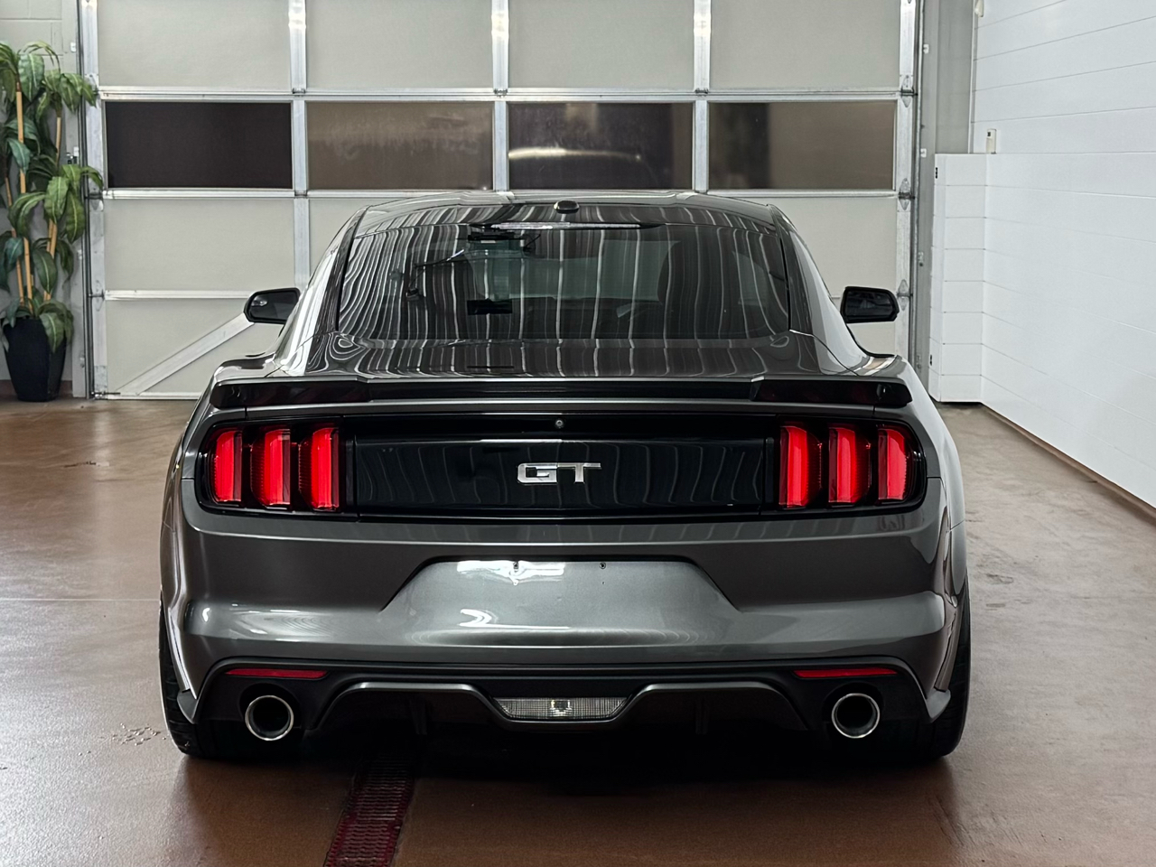 Ford Mustang  2016
