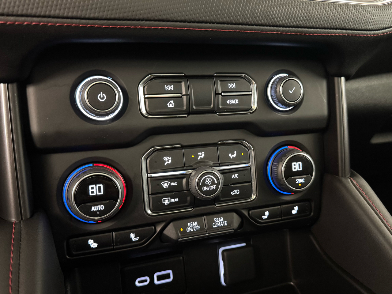 Chevrolet Suburban RST 4WD 2024