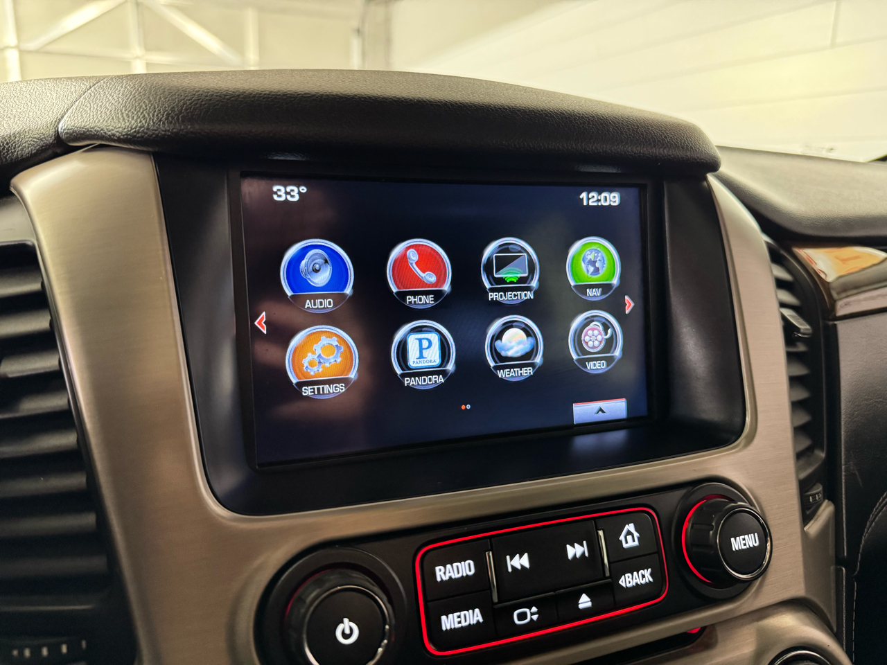 GMC Yukon Denali 4WD 2016