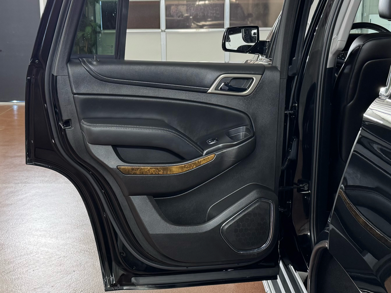 GMC Yukon Denali 4WD 2016