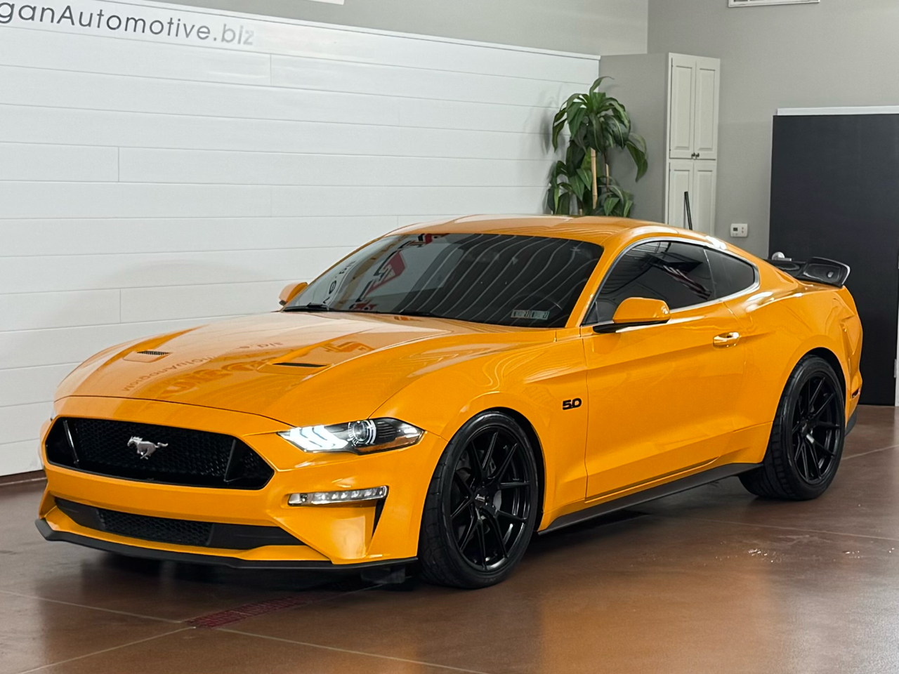 Ford Mustang  2018