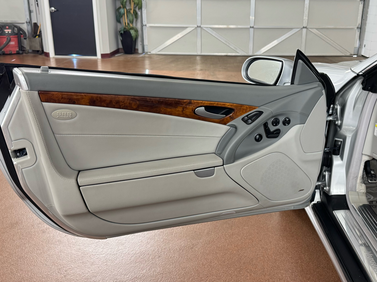 Mercedes-Benz SL-Class  2007