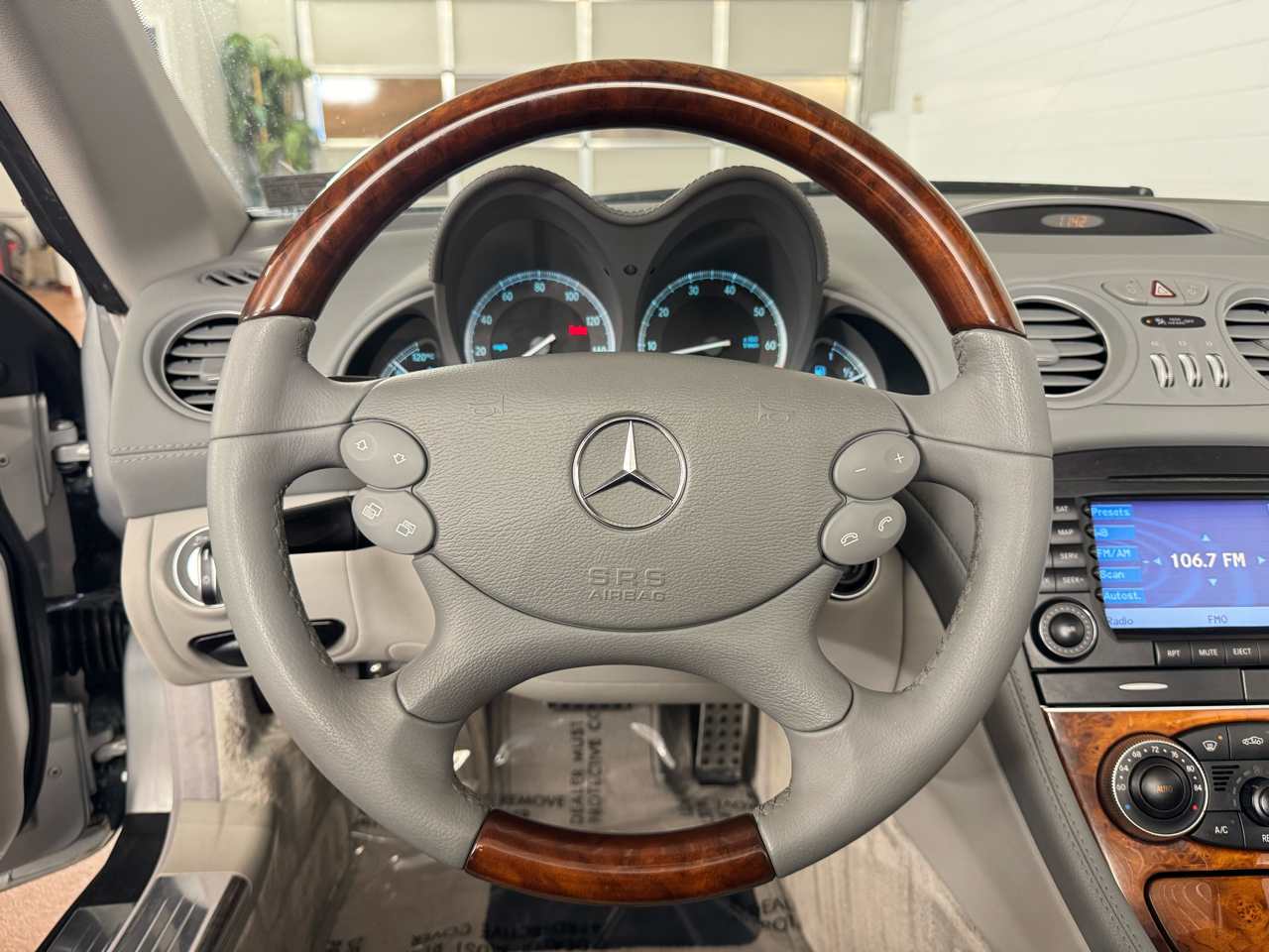 Mercedes-Benz SL-Class  2007