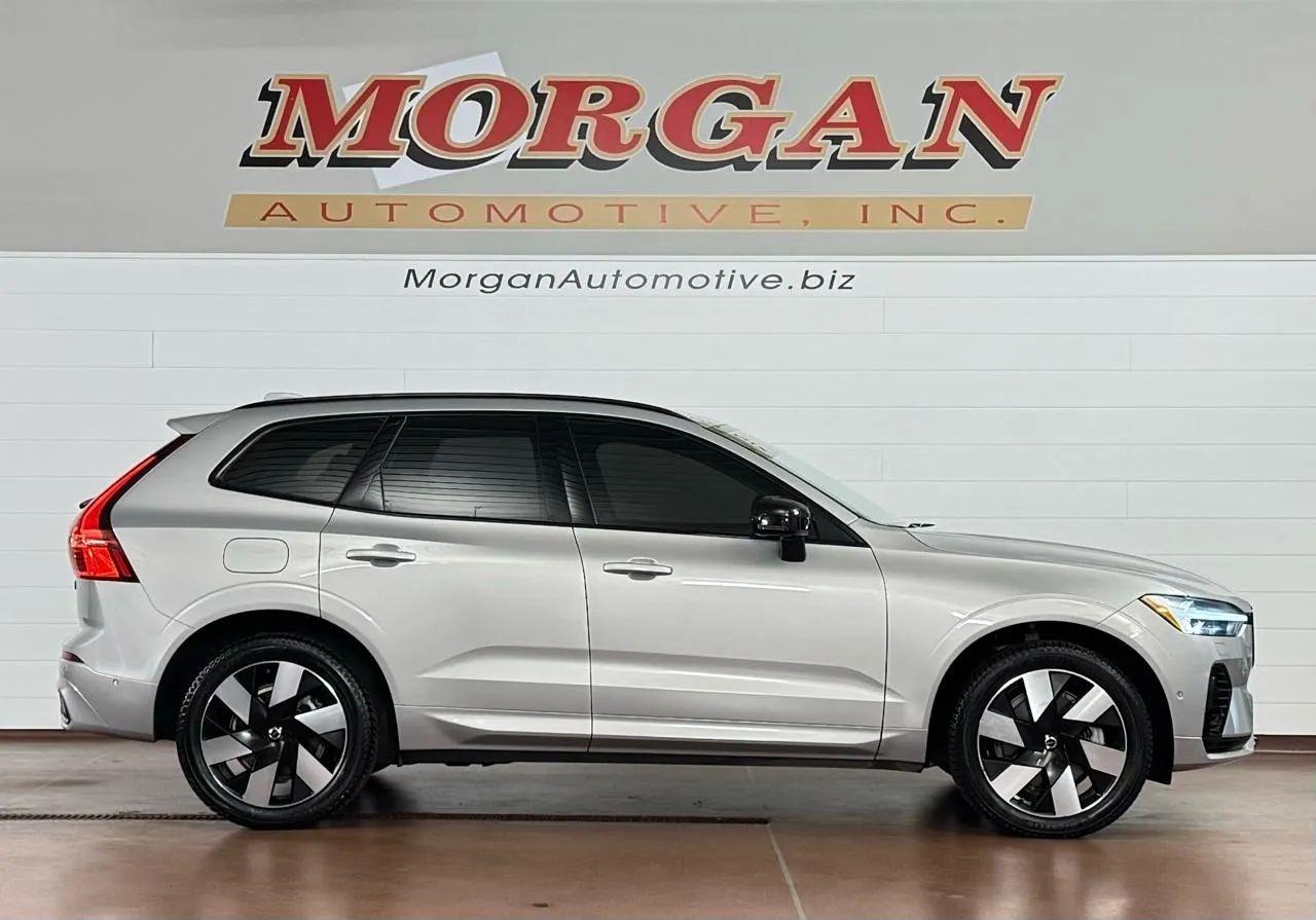 Volvo XC60  2023