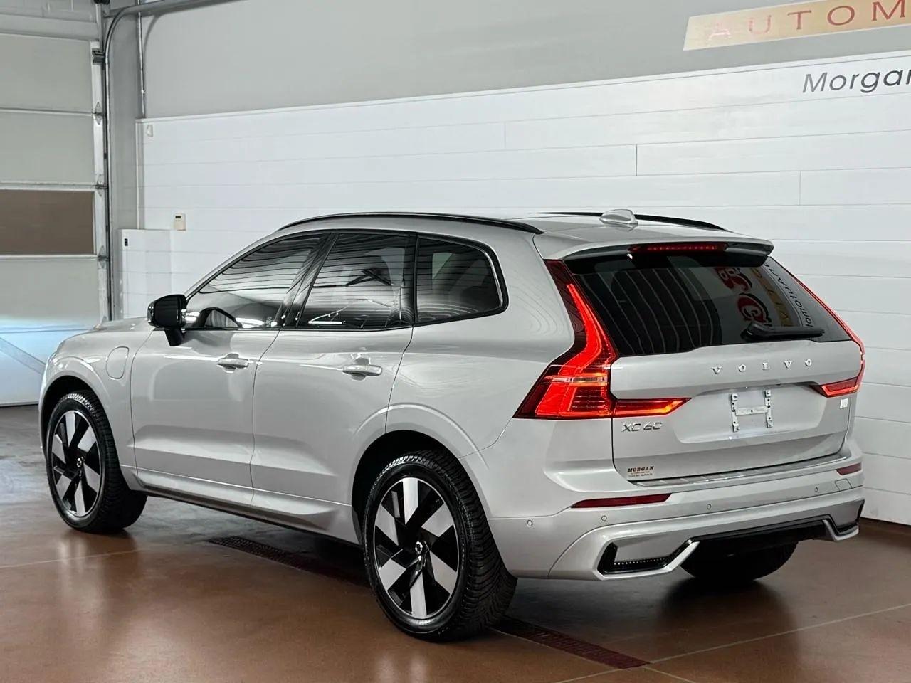 Volvo XC60  2023