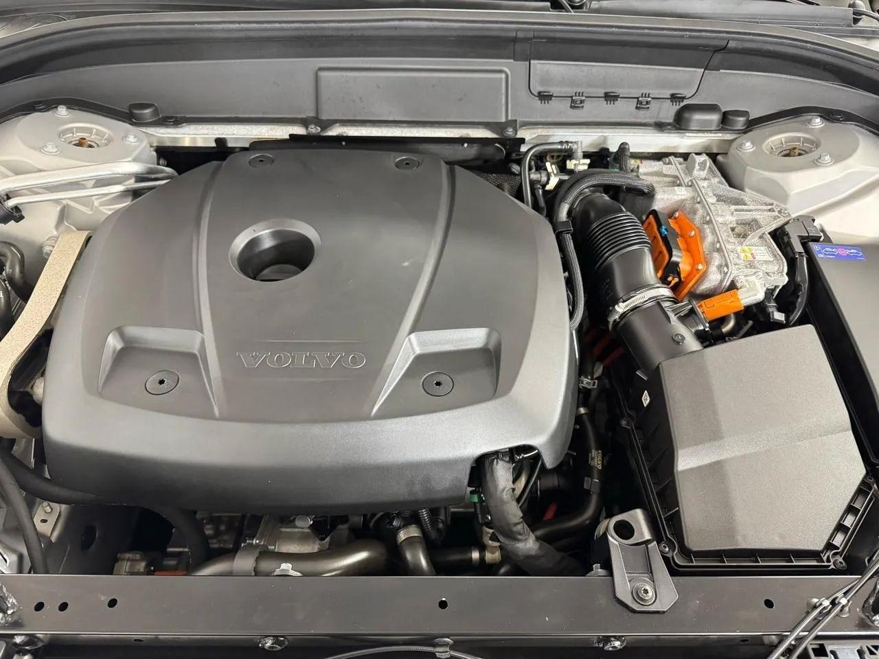 Volvo XC60  2023