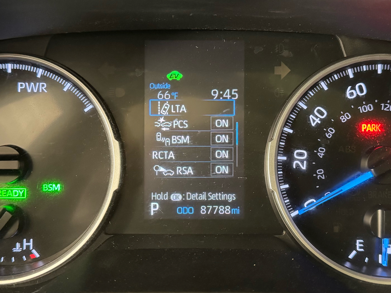 Toyota RAV4 Hybrid  2021