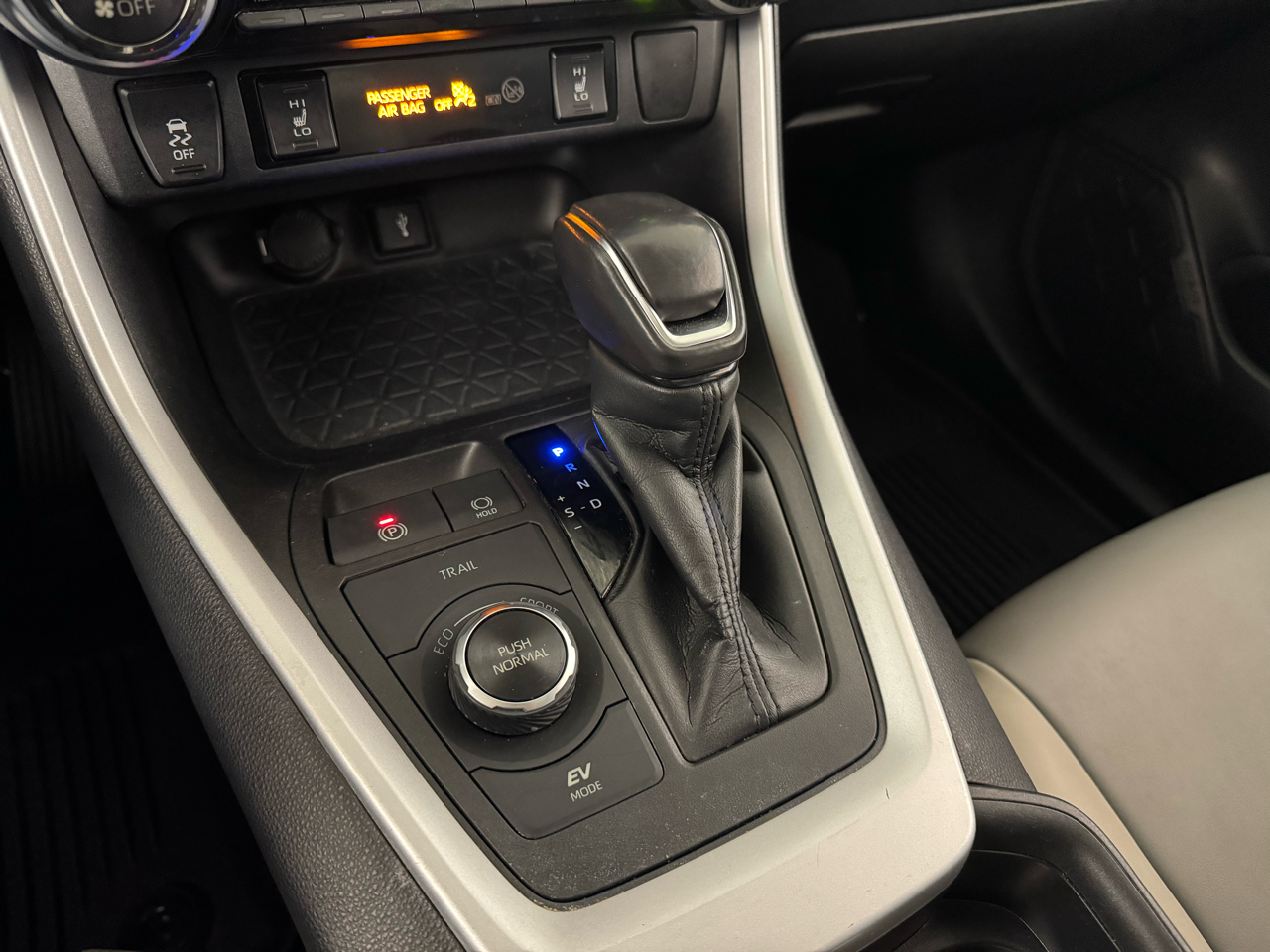 Toyota RAV4 Hybrid  2021