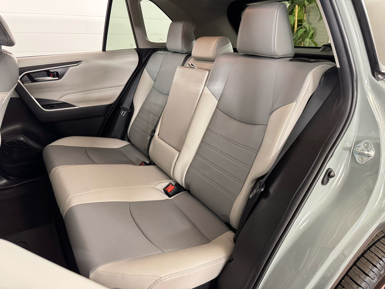 Toyota RAV4 Hybrid  2021