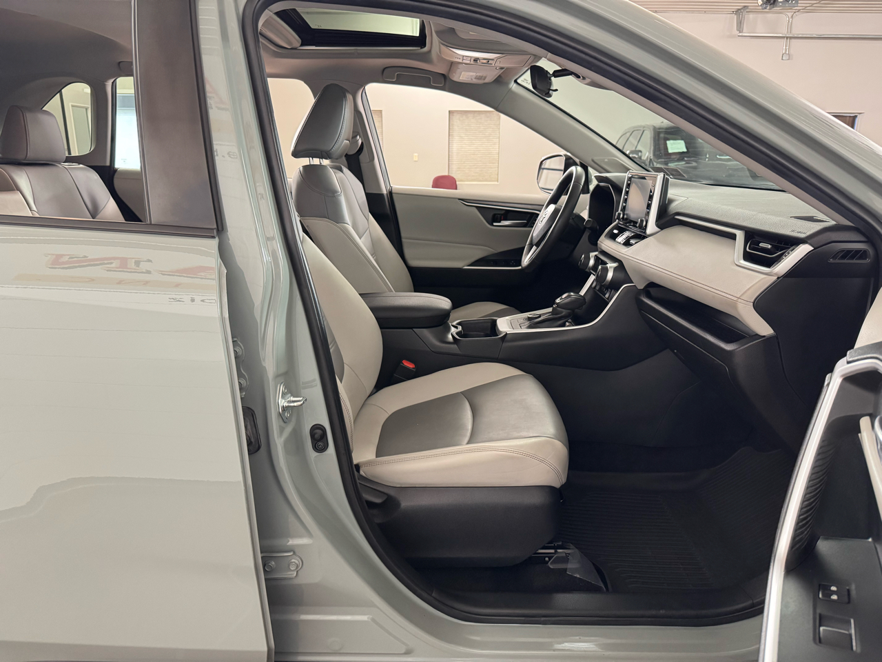 Toyota RAV4 Hybrid  2021