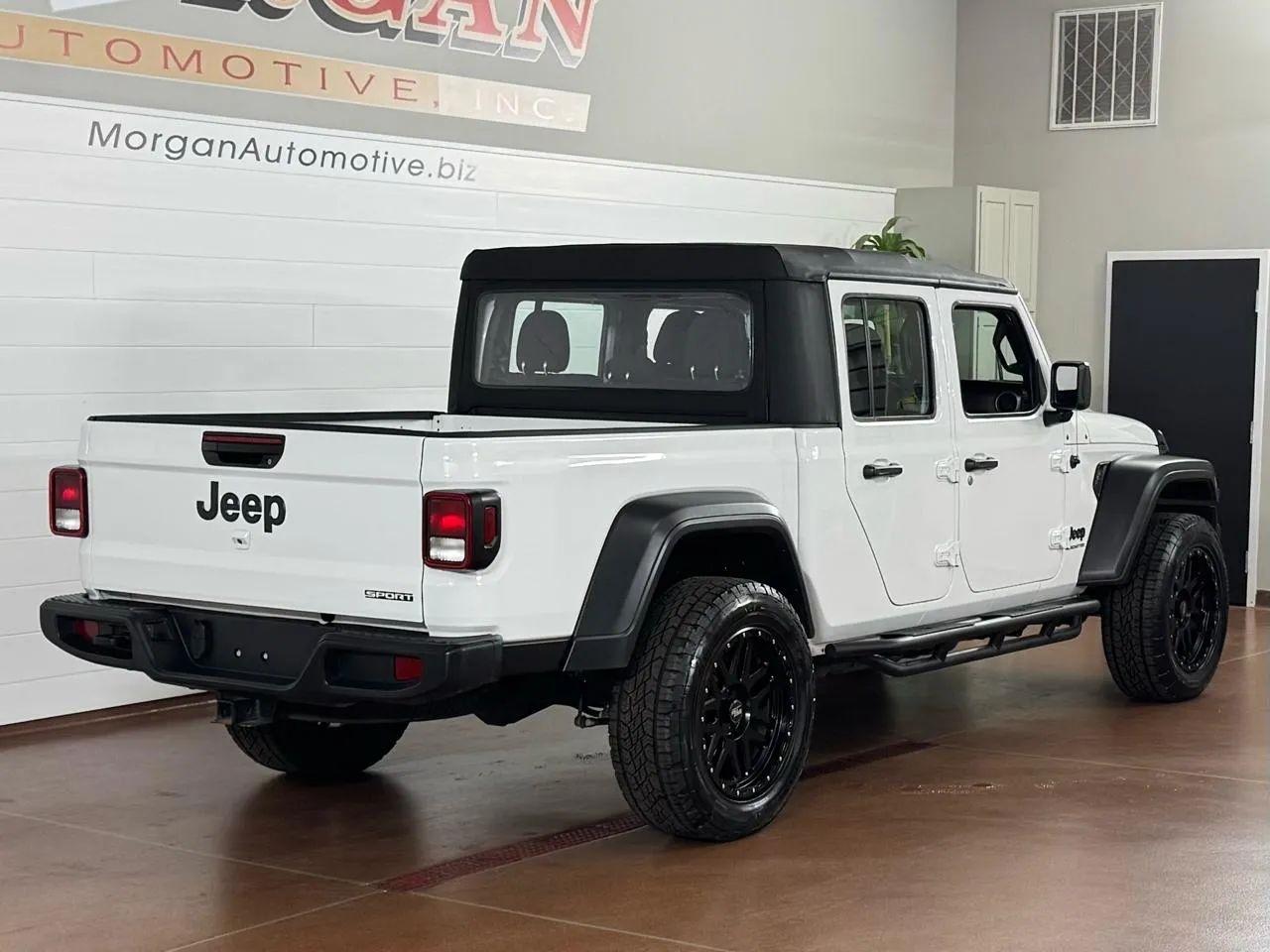 Jeep Gladiator Sport 4x4 2021