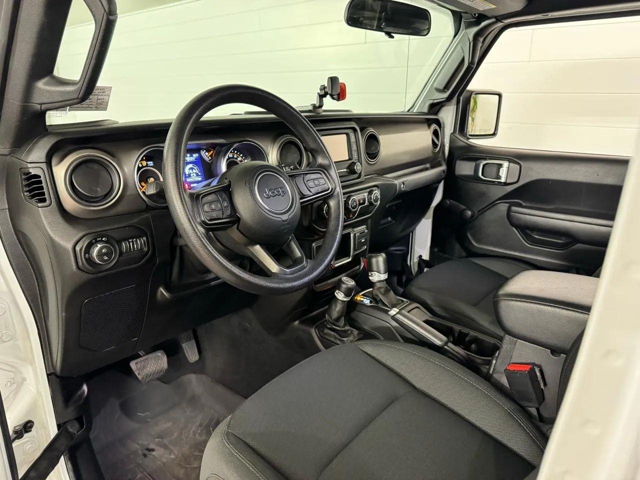 Jeep Gladiator Sport 4x4 2021