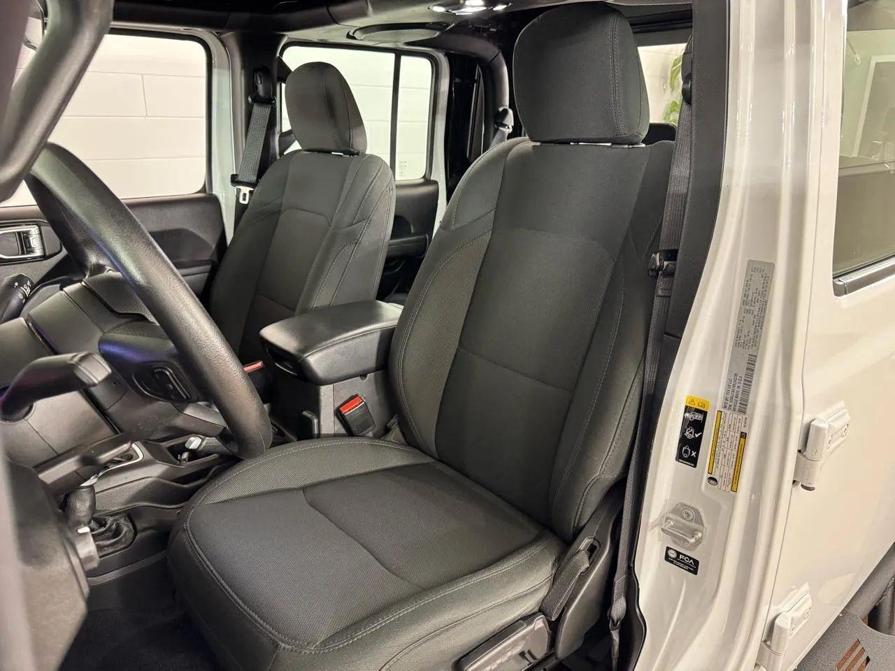 Jeep Gladiator Sport 4x4 2021
