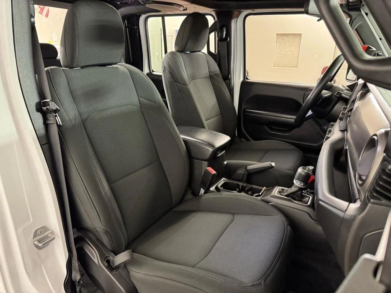 Jeep Gladiator Sport 4x4 2021