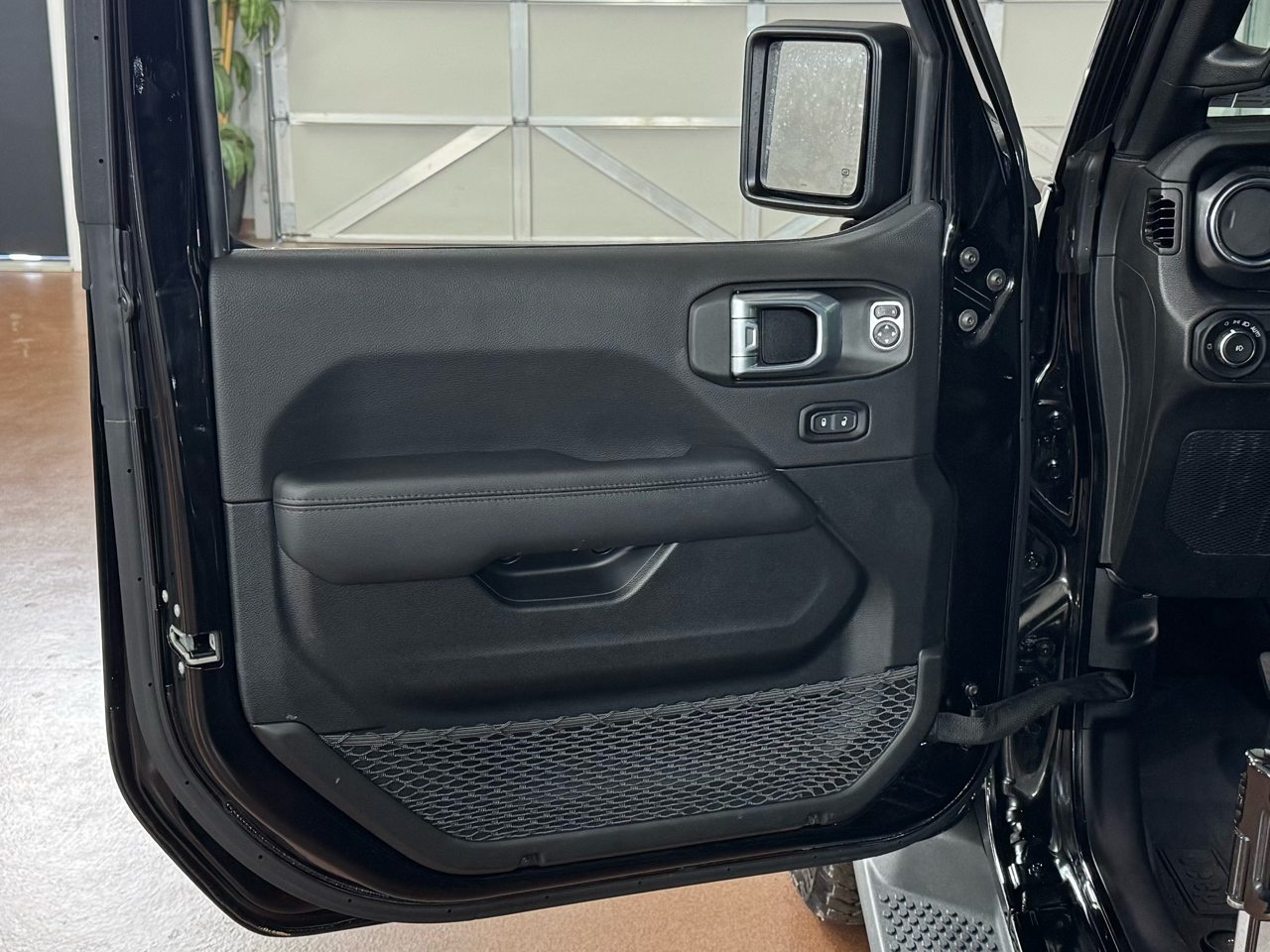 Jeep Wrangler Unlimited Sahara Altitude 4x4 2022