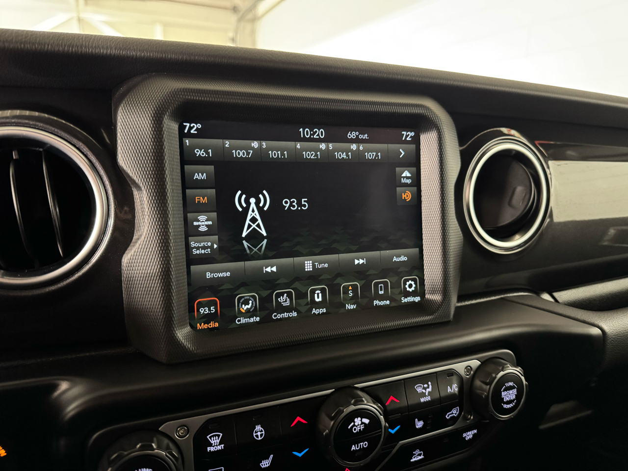 Jeep Wrangler Unlimited Sahara Altitude 4x4 2022