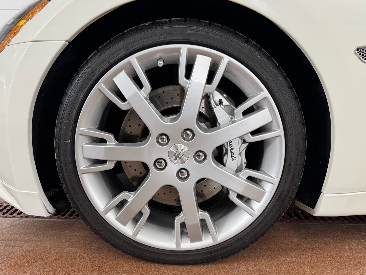 Maserati GranTurismo S Automatic 2012